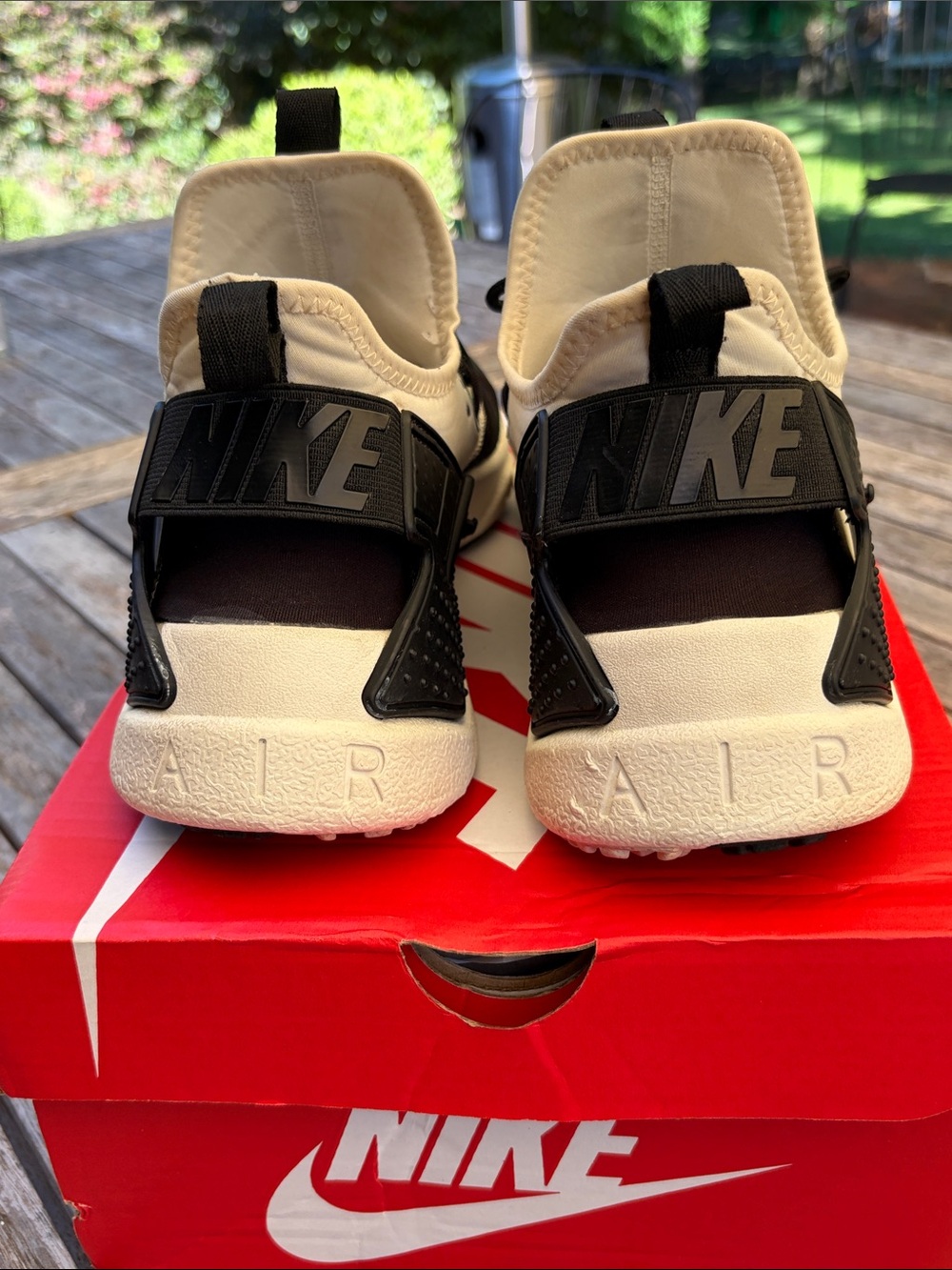 Nike White and Black Air Huarache Sneakers - Picture 4 of 7